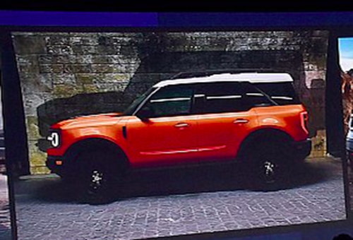 2020-Ford-Bronco-Shadow-original.png.6c17a214fc1d661a445917e8bf62da2d.png