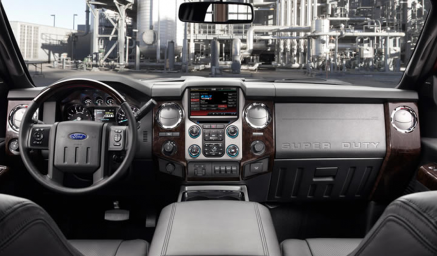 2023-Ford-Super-Duty-Interior.png