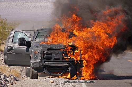 2016-ford-super-duty-on-fire1.jpg.bba47032e42ef210857fb2544e982e8e.jpg