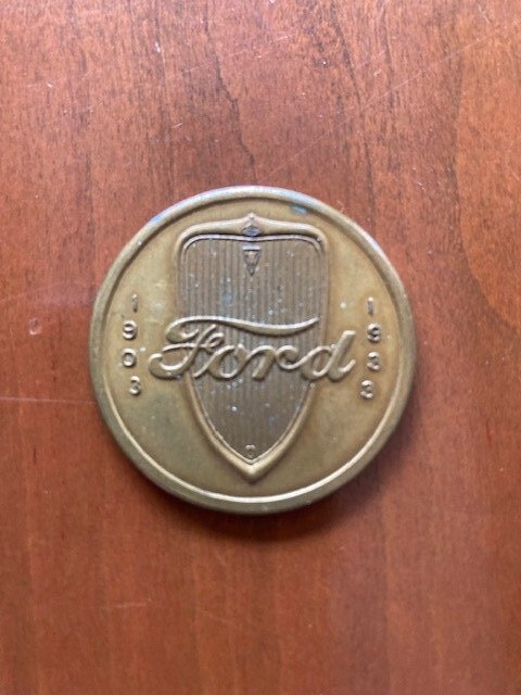 Ford30thFront.jpg.d7ba4f294a4ae328862fb29cae625197.jpg